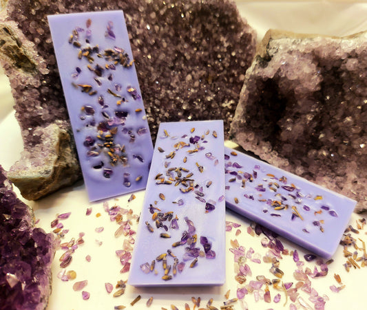 Lavender & Vanilla with Amethyst and Lavender Flowers. Wax Melt