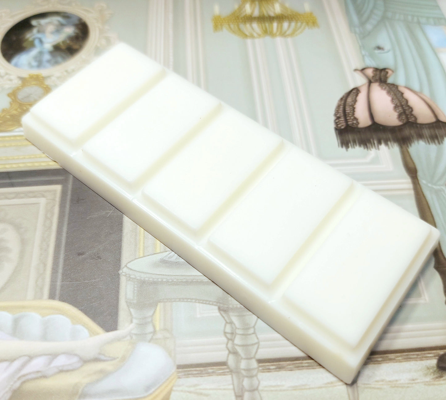 No Colour No Decorations