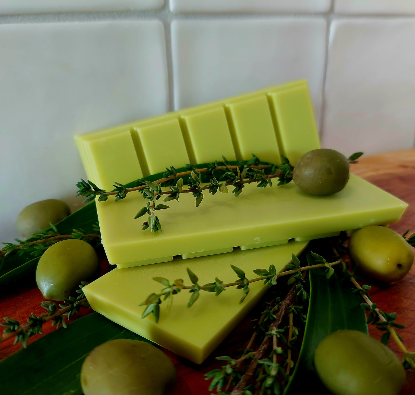 Thyme and Olive Leaf