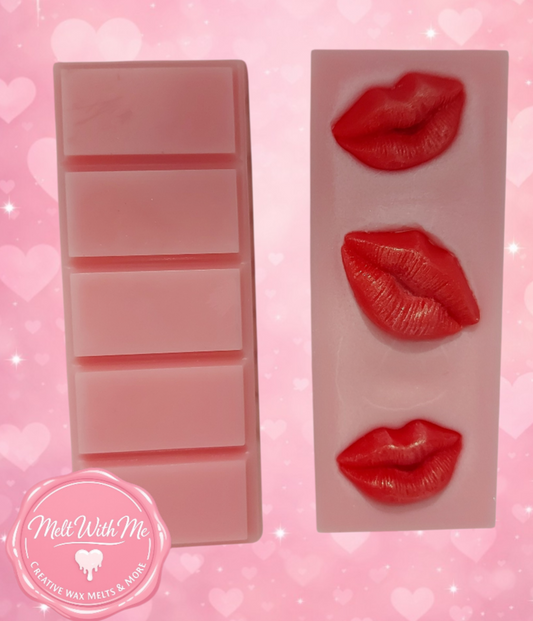 🩷 kiss Melt Bar 🩷